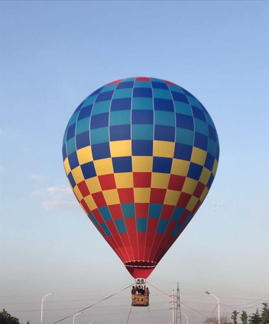 ZT一6(三人球) 批发价：2.68万-三人球-热气球租赁,景区载人观光热气球,商用广告热气球,江苏中天航空装备有限公司